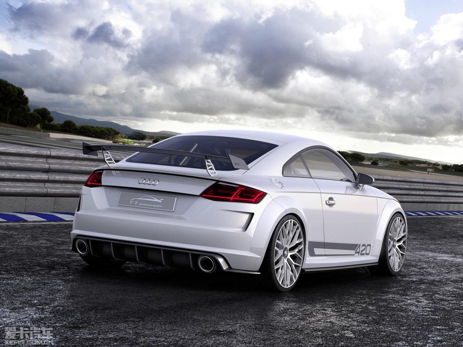 2014WTT Coupe quattro Sport Concept
