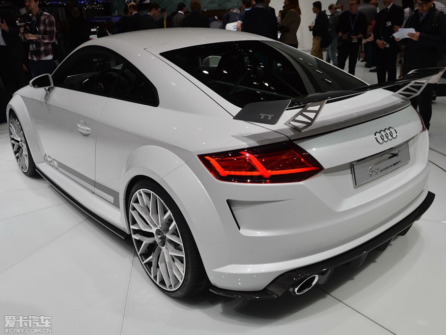 2014WTT Coupe quattro Sport Concept
