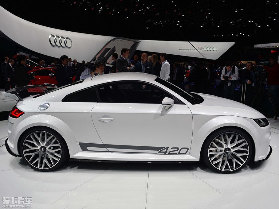2014?yun)WTT Coupe quattro Sport Concept