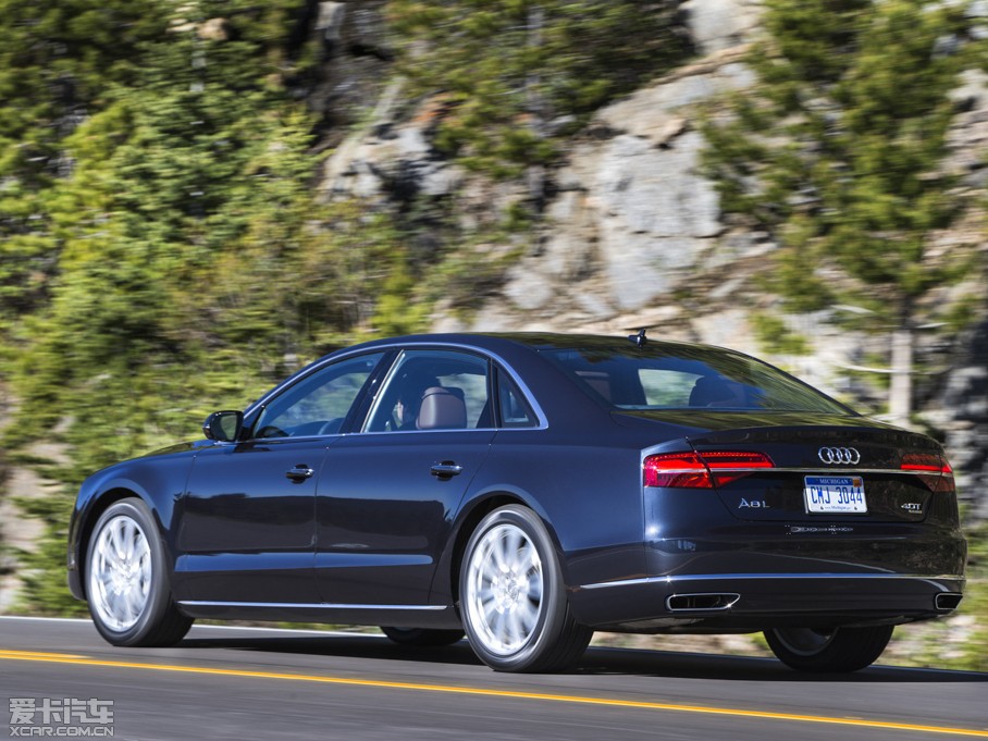 2014WA8 4.0T quattro