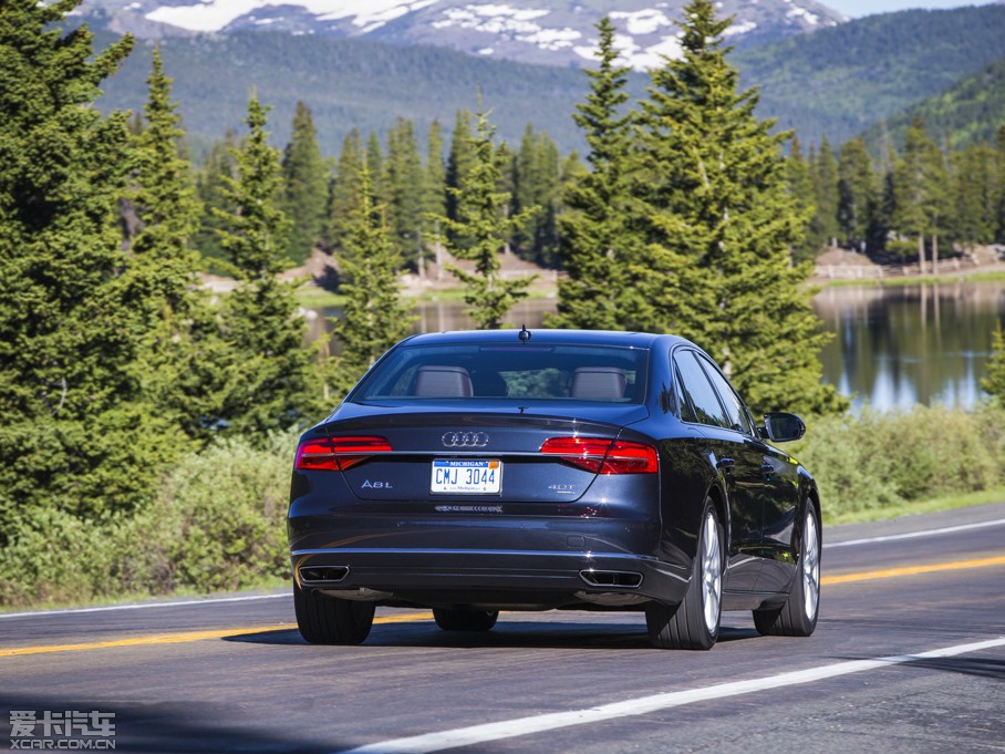 2014WA8 4.0T quattro