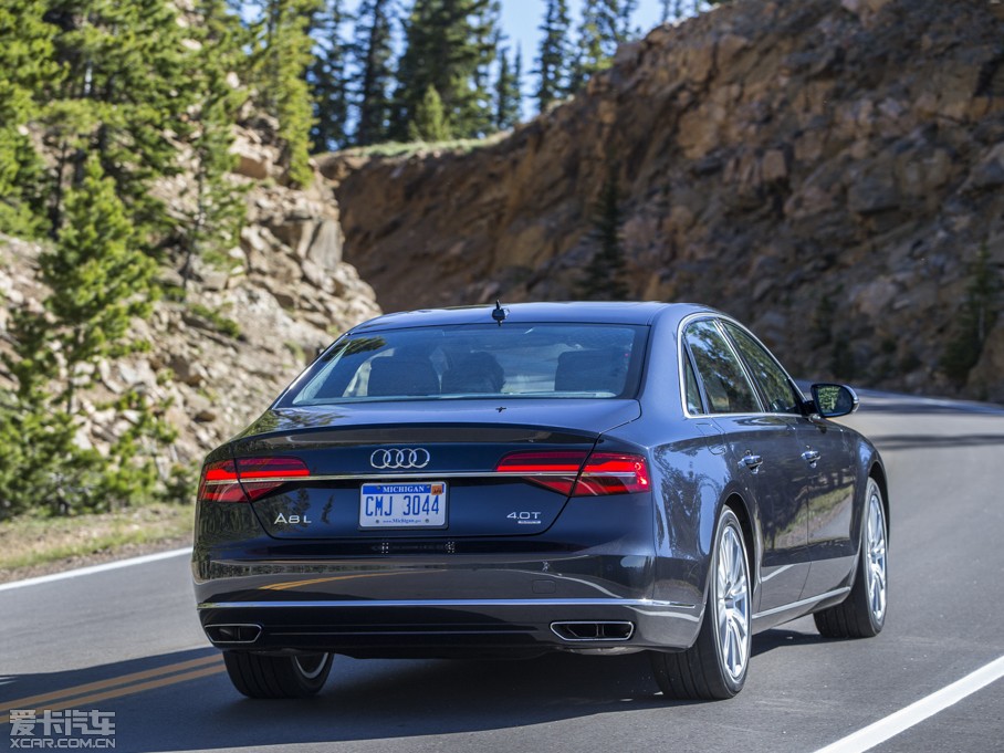 2014WA8 4.0T quattro