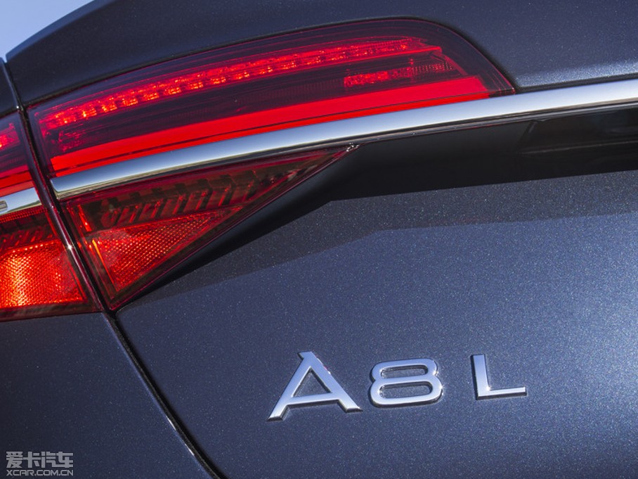 2014WA8 4.0T quattro