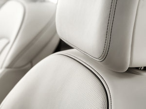 2014款W12 A8L 空间座椅