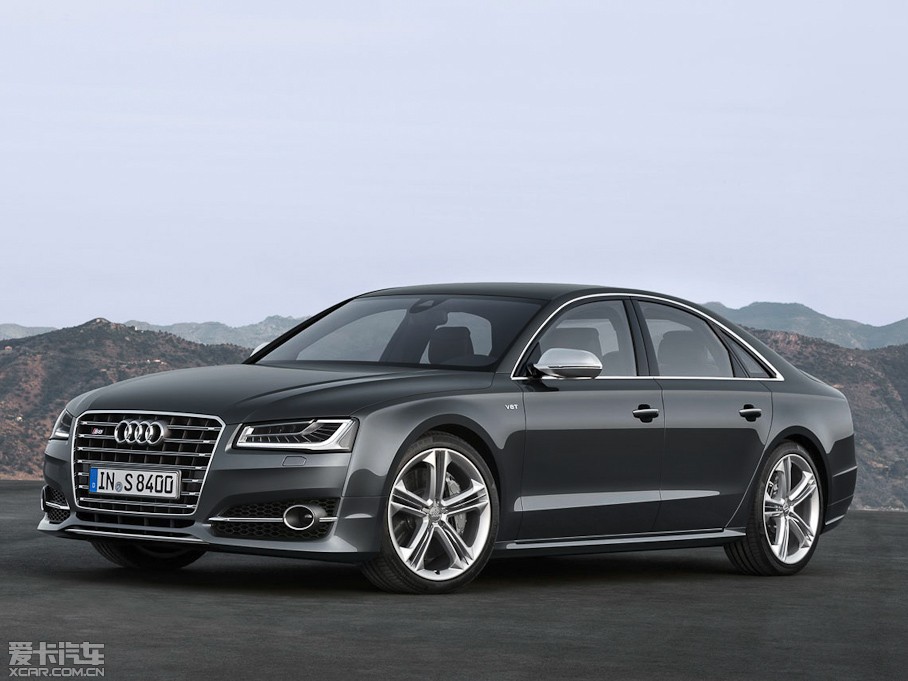 2015WS8 4.0 TFSI quattro