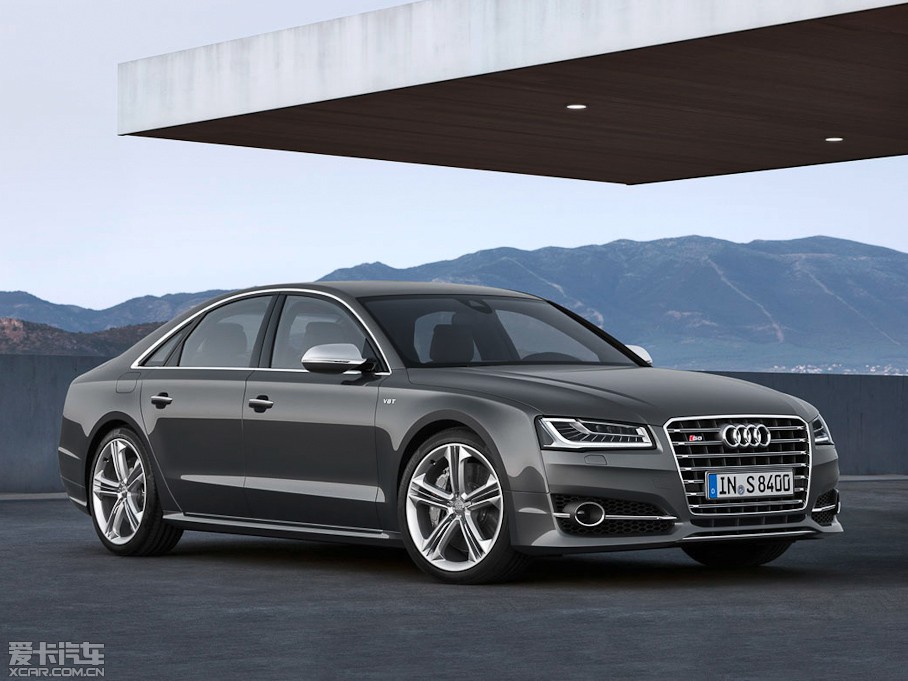 2015WS8 4.0 TFSI quattro