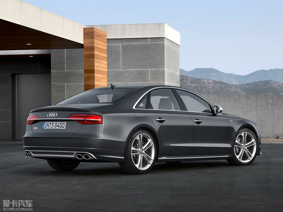 2015WS8 4.0 TFSI quattro