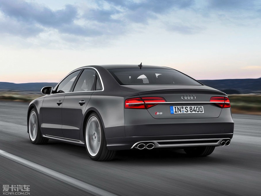 2015WS8 4.0 TFSI quattro