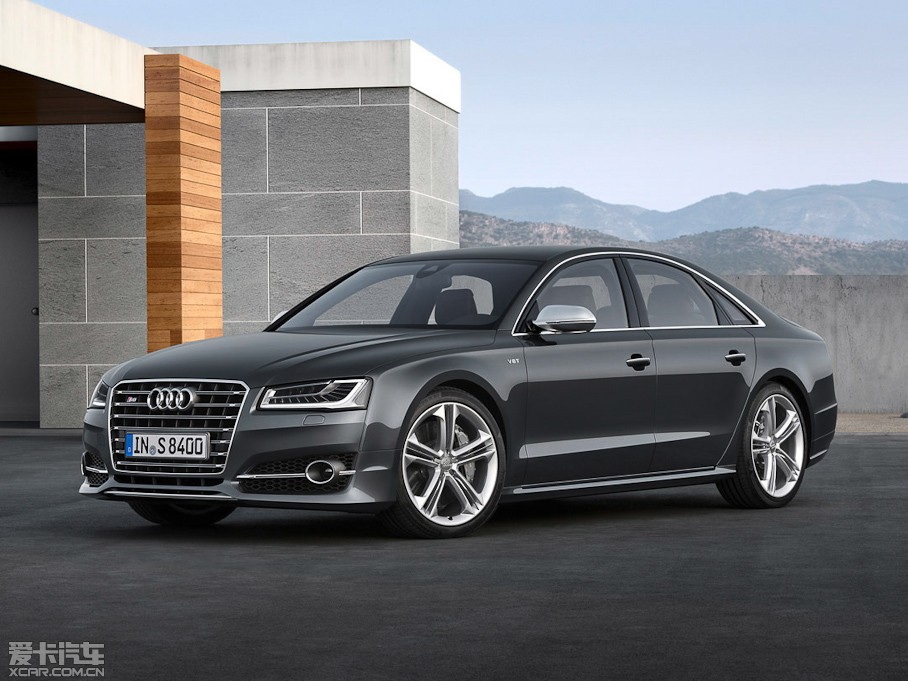 2015?yun)WS8 4.0 TFSI quattro