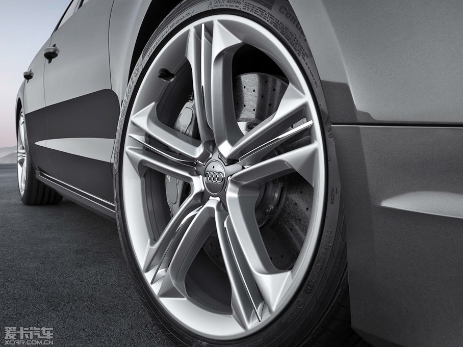 2015WS8 4.0 TFSI quattro