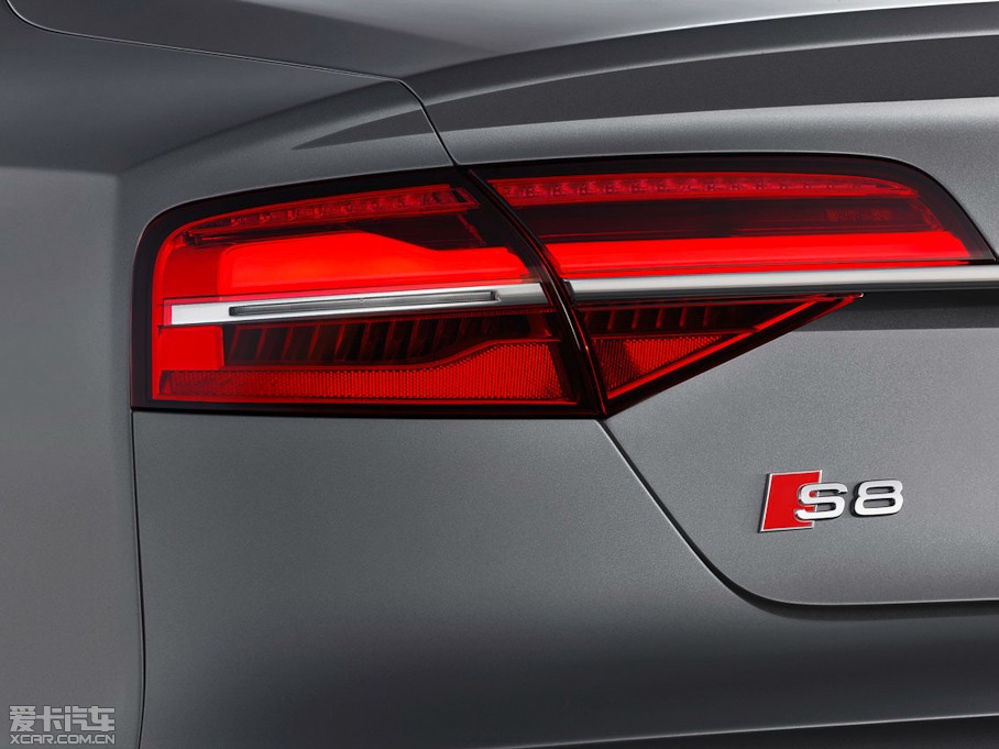 2015WS8 4.0 TFSI quattro