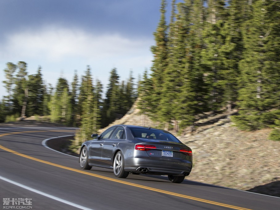 2015WS8 4.0 TFSI quattro