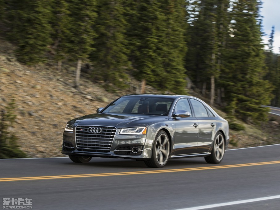 2015WS8 4.0 TFSI quattro