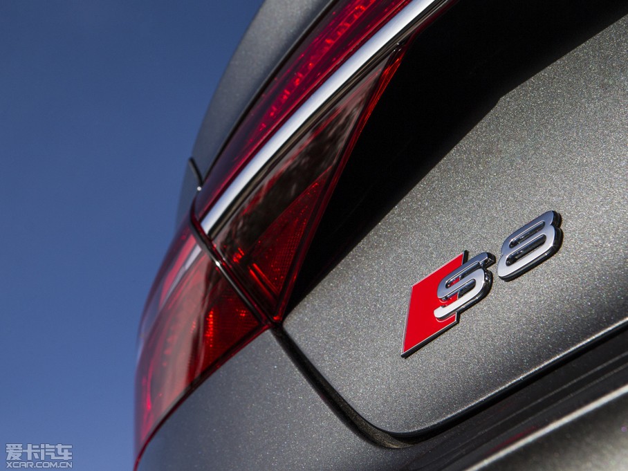 2015WS8 4.0 TFSI quattro