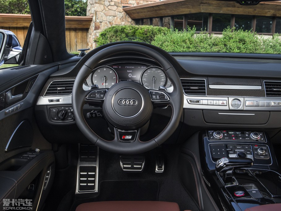 2015WS8 4.0 TFSI quattro