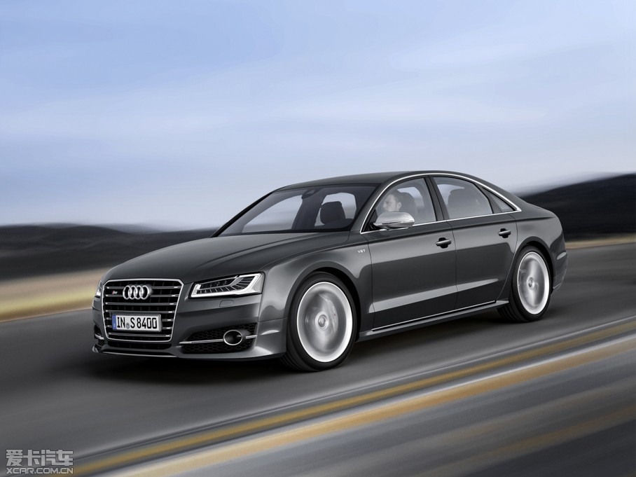 2015WS8 4.0 TFSI quattro