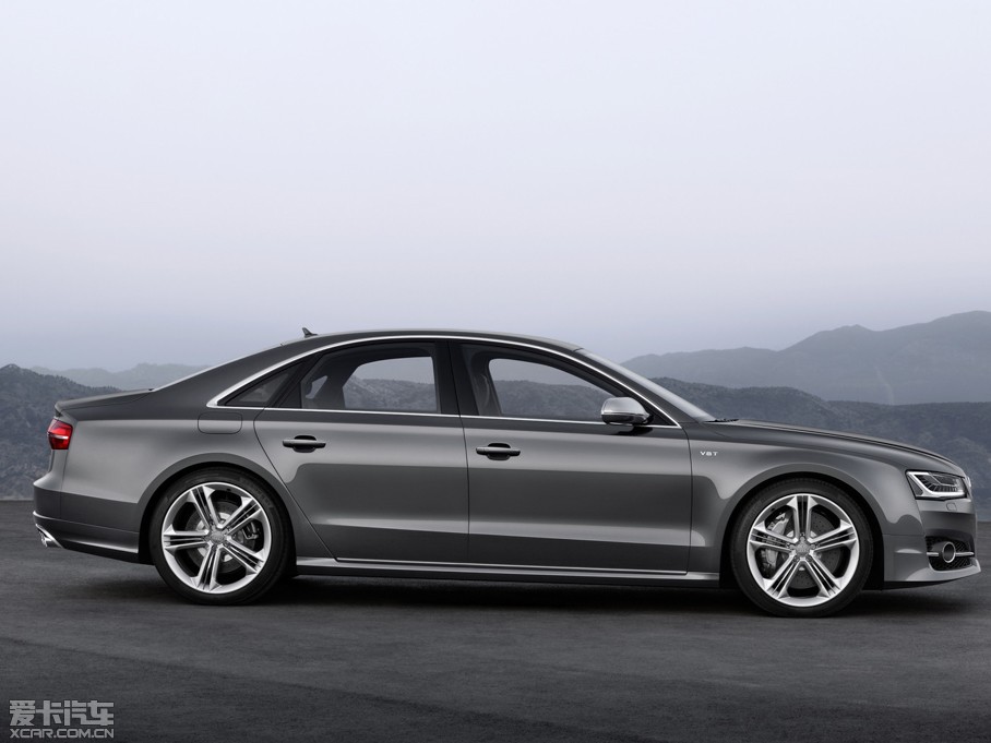 2015WS8 4.0 TFSI quattro