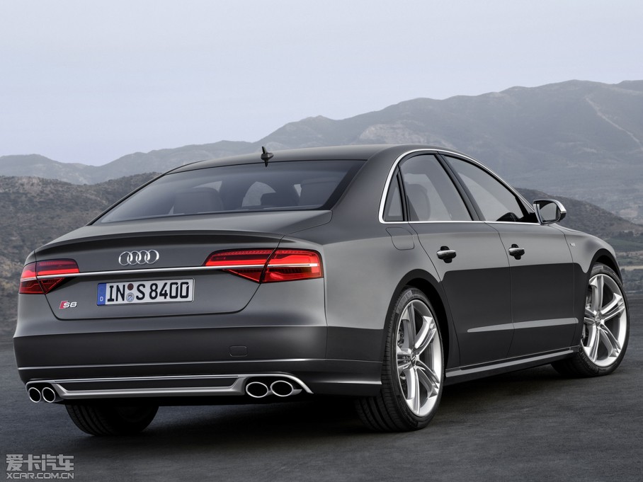 2015WS8 4.0 TFSI quattro