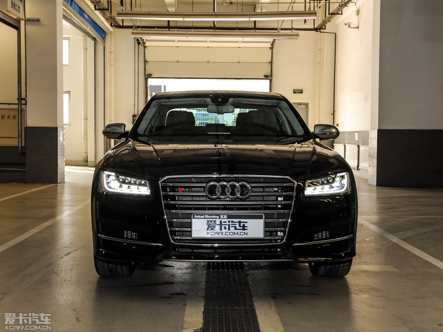 2015WS8 4.0 TFSI quattro