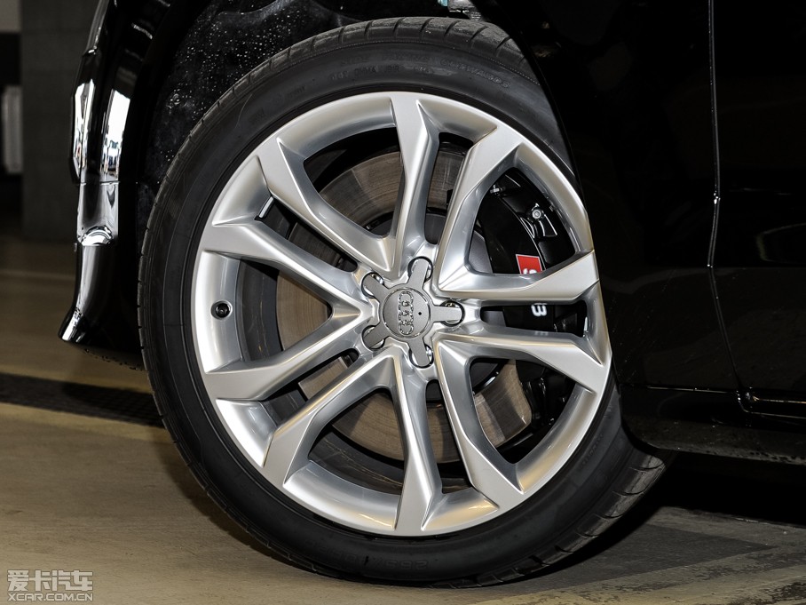 2015WS8 4.0 TFSI quattro