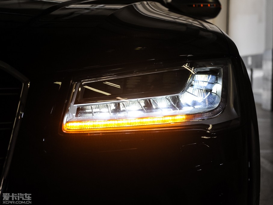 2015WS8 4.0 TFSI quattro