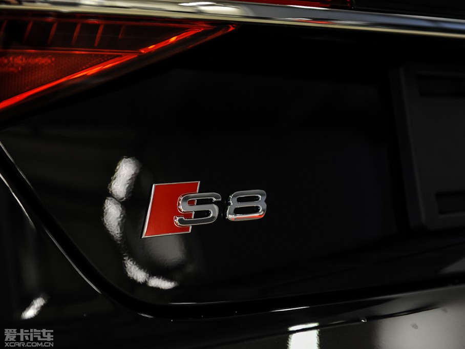 2015WS8 4.0 TFSI quattro