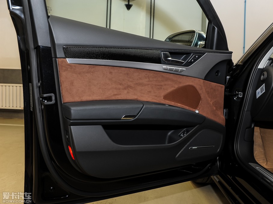 2015WS8 4.0 TFSI quattro