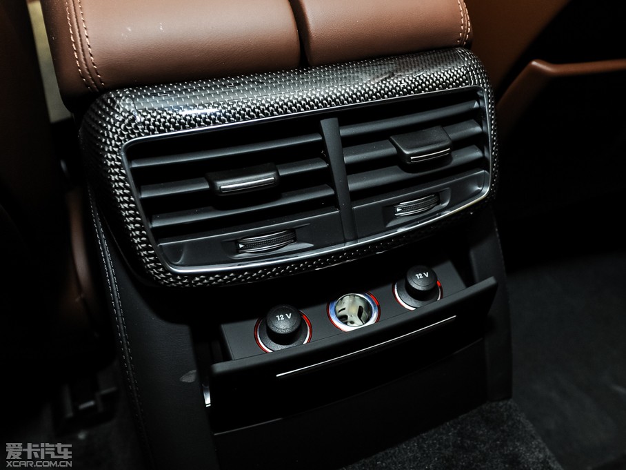 2015WS8 4.0 TFSI quattro