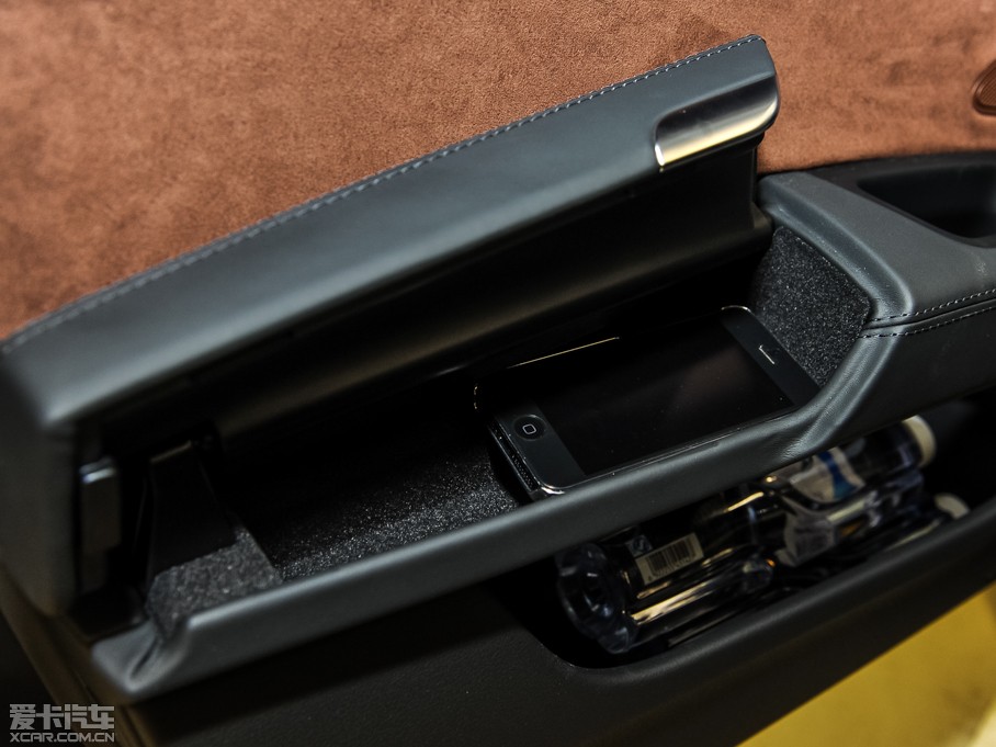 2015WS8 4.0 TFSI quattro