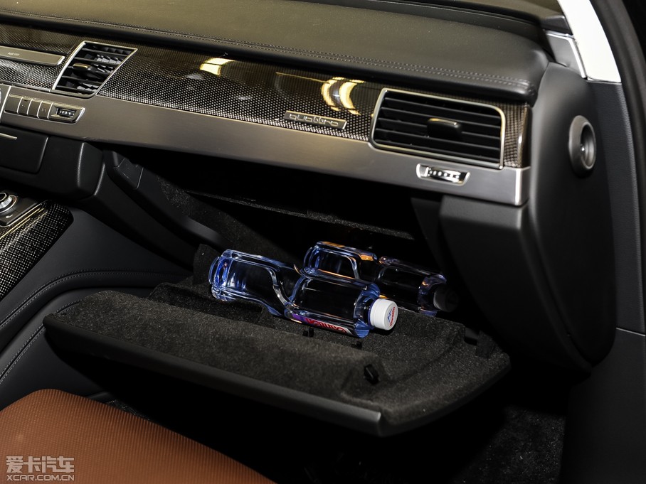 2015WS8 4.0 TFSI quattro