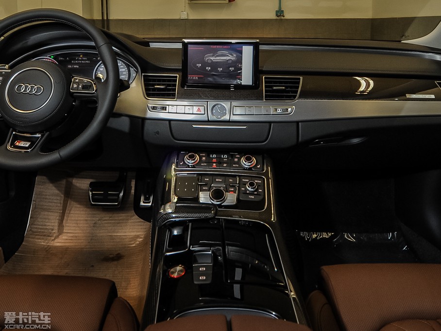 2015WS8 4.0 TFSI quattro