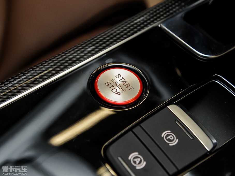 2015WS8 4.0 TFSI quattro