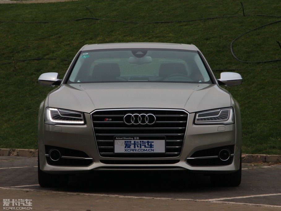 2015WS8 4.0 TFSI quattro