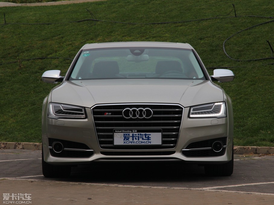 2015WS8 4.0 TFSI quattro