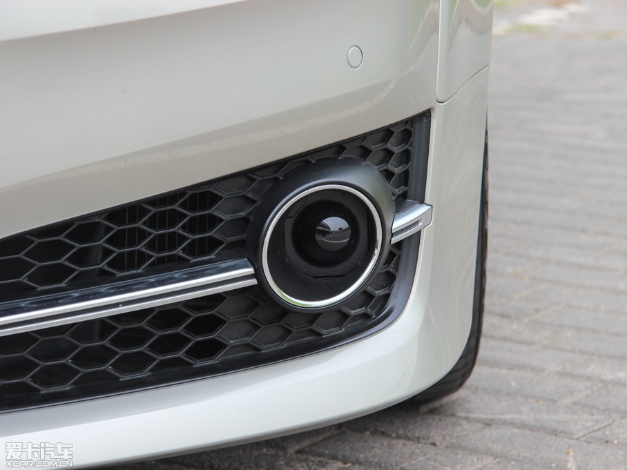 2015WS8 4.0 TFSI quattro