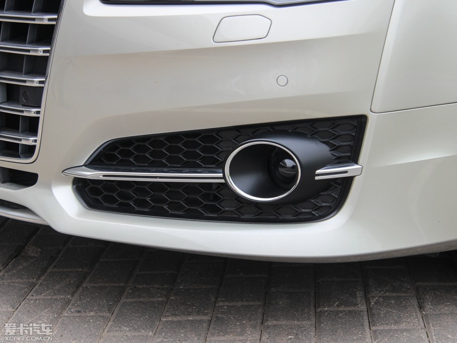 2015WS8 4.0 TFSI quattro