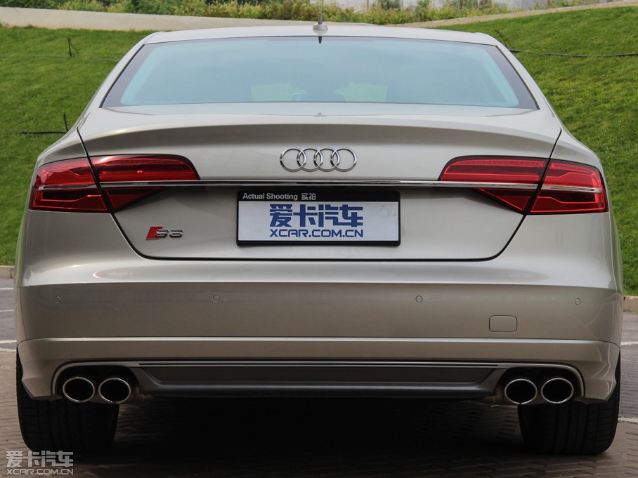 2015WS8 4.0 TFSI quattro