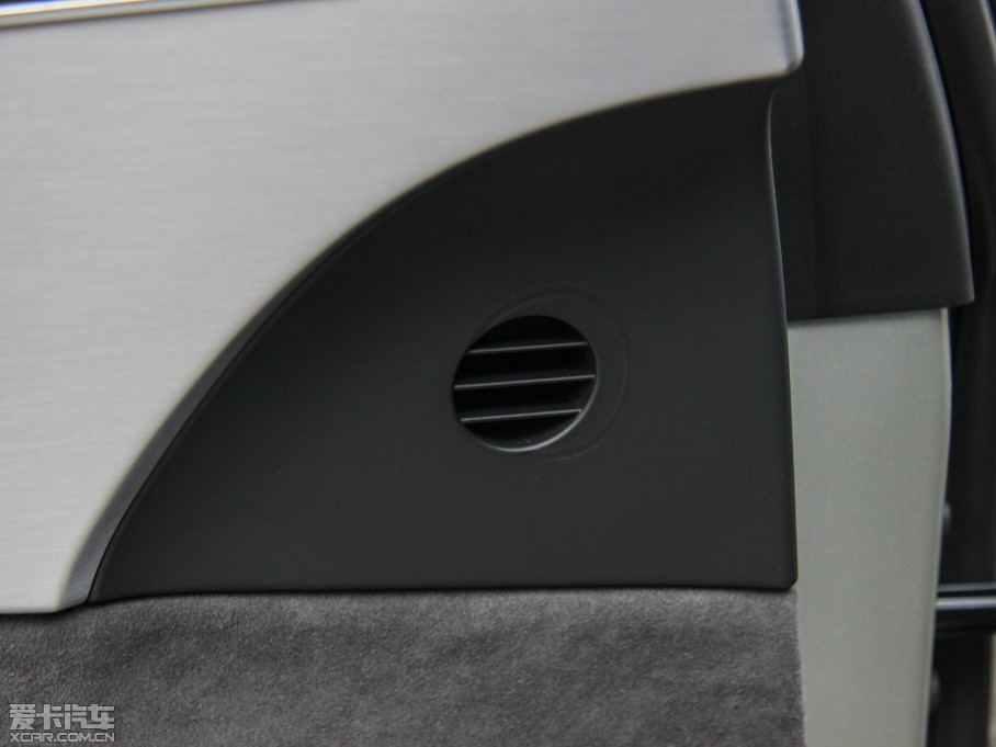 2015WS8 4.0 TFSI quattro