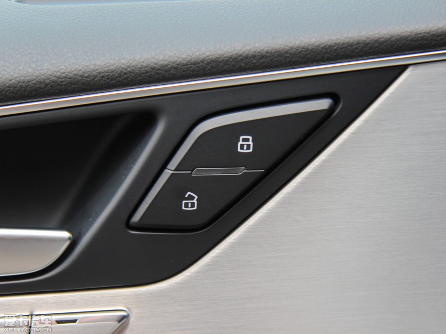 2015WS8 4.0 TFSI quattro