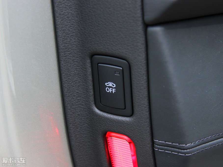 2015?yun)WS8 4.0 TFSI quattro