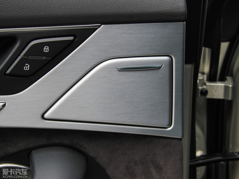 2015?yun)WS8 4.0 TFSI quattro