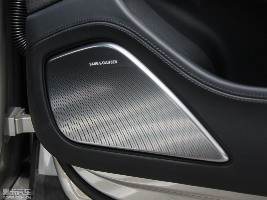 2015WS8 4.0 TFSI quattro