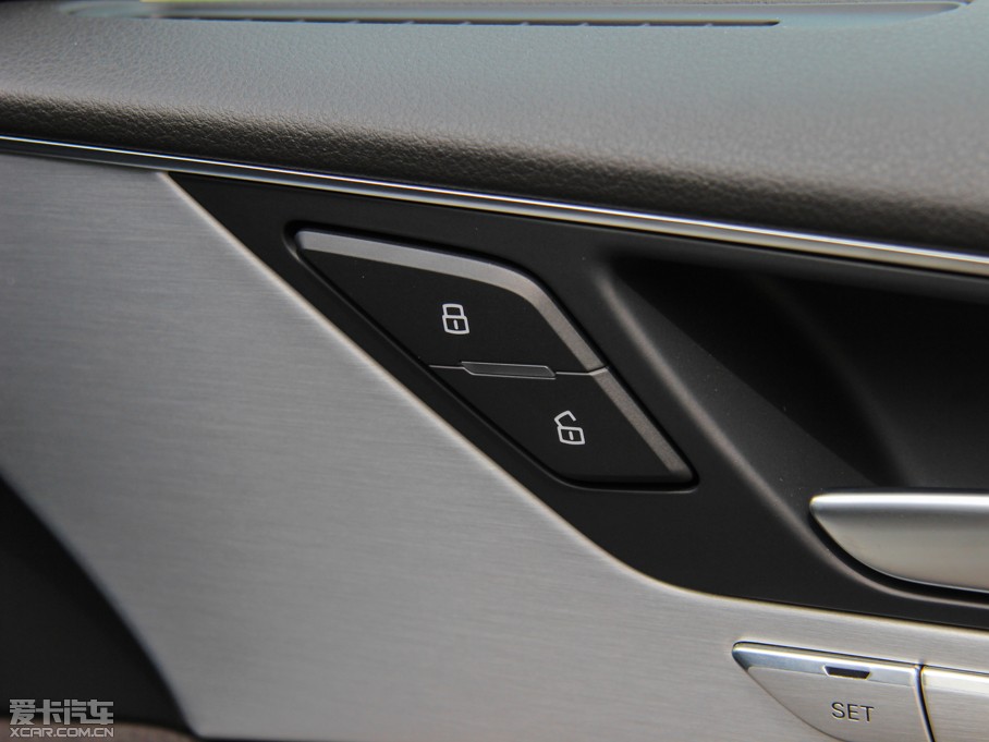 2015WS8 4.0 TFSI quattro