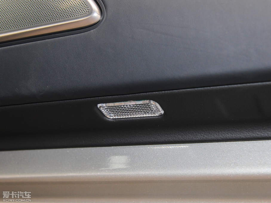 2015WS8 4.0 TFSI quattro