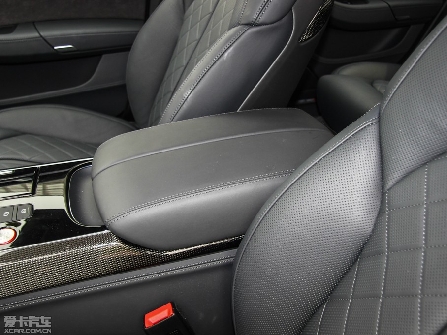 2015WS8 4.0 TFSI quattro