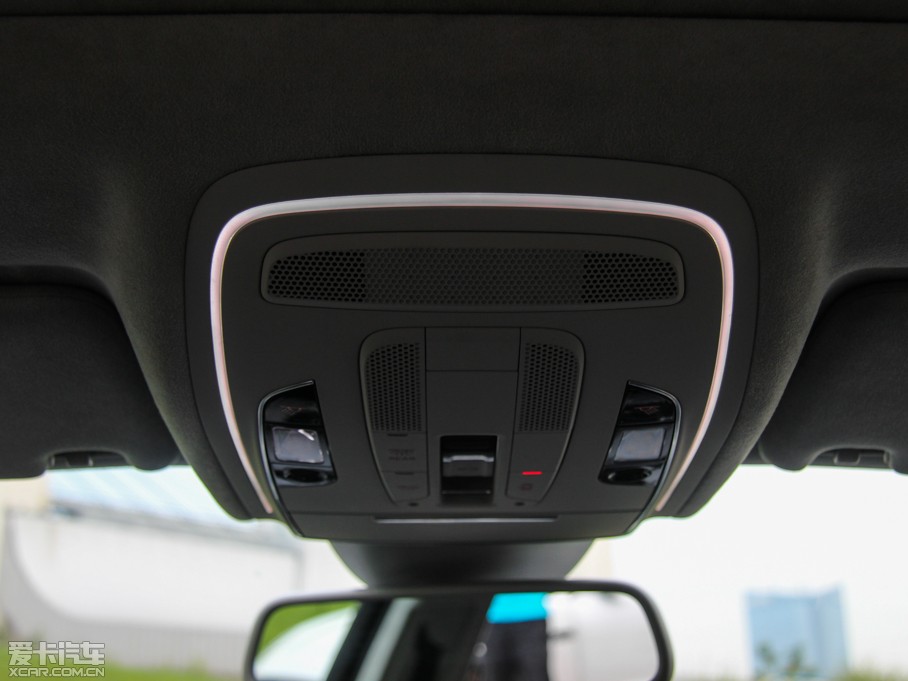 2015WS8 4.0 TFSI quattro