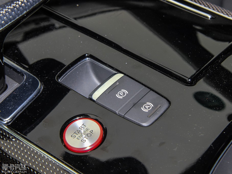 2015WS8 4.0 TFSI quattro