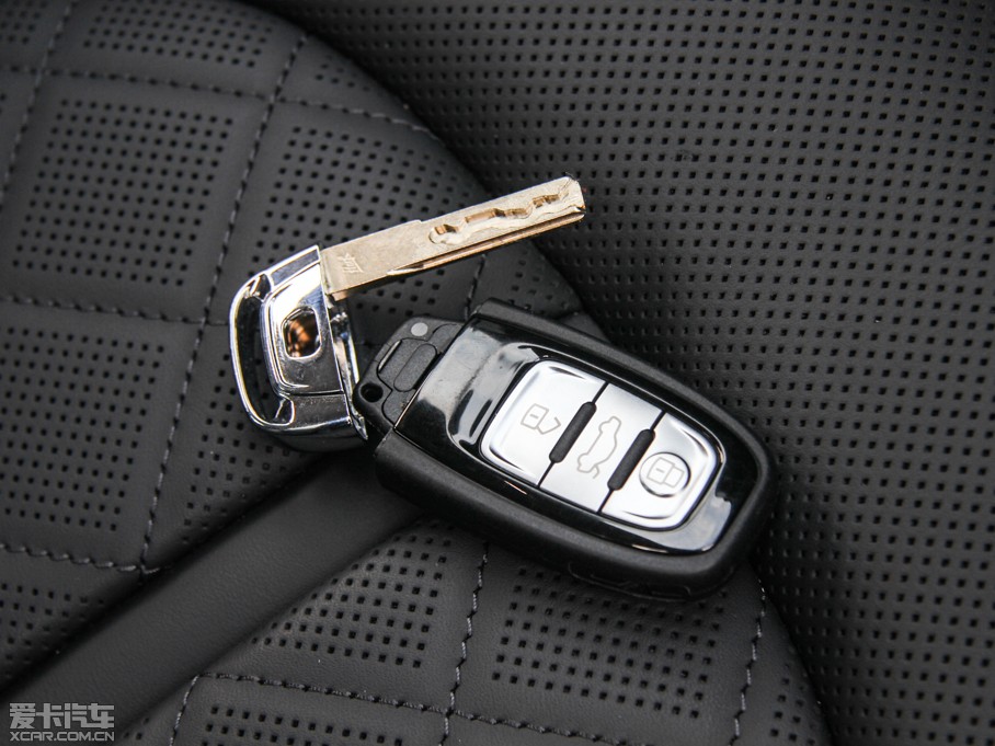 2015WS8 4.0 TFSI quattro