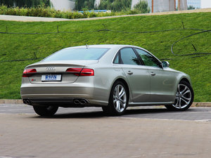 20154.0 TFSI quattro w^