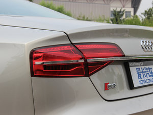 20154.0 TFSI quattro ^